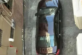 曾销量爆表的，2017款吉利帝豪百万款？如今还是依旧帅气…图片