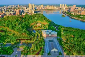 四川有一“幸运”县城，新建一大型客运中心，耗资约1.06亿元图片