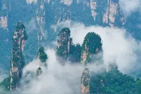 国家为什么要大力发展湖南张家界？图片