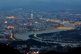 梅州一座小县城，即将拥有高铁，不是丰顺、大埔，未来可期图片