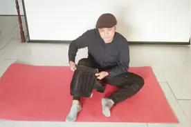 绑腿沙袋怎么选，怎样绑才不容易掉，武术教练教你方法视频封面