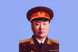 ＂红色之子＂开国上将乌兰夫：蒙古族的英雄儿子图片