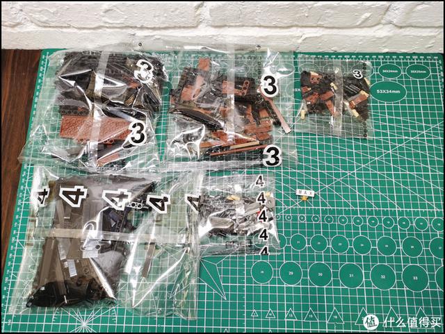 积木评测：吃鸡空投步木仓：Groza是最强吃鸡神器？