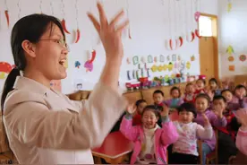 2021年教师职称晋升通知！部分县城老师可能要回农村了图片