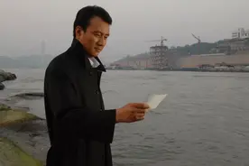 《岁月》梁致远，从研究生到局长，背后的两个男人和两个女人图片