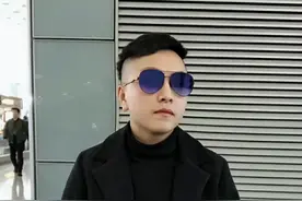 网红直播时卖货，背地里卖人图片