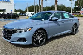 2.0T的雅阁，为啥不引入国内？看完这2点你就明白了图片