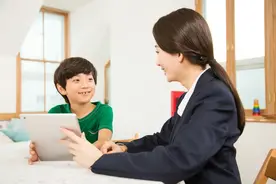 孩子厌学两年想复学，主动去补习，你该如何帮助他？图片