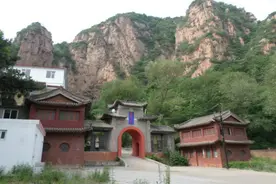 藏在河北的避暑胜地，晚上睡觉需要盖被子，包吃包住一天60元即可图片