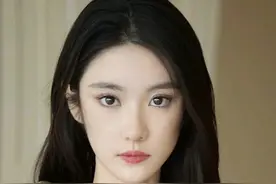 四大粉底液优缺点：DW持妆易卡粉，兰蔻菁纯自然不假白，却太昂贵图片