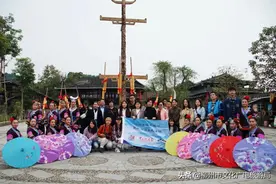 到融水 看绿水青山，访巧手绣娘图片