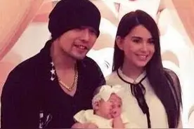 相遇的那年昆凌17岁，周杰伦说他们是互相治愈，天王有怎样的爱情图片