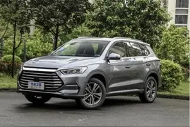 宋Pro：配置丰富性价比高，看完内饰谁都爱，买它真不错图片