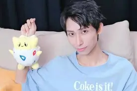 梦泪为何不正式退役？原以为是为了吉祥物，看到AG现状后秒懂图片