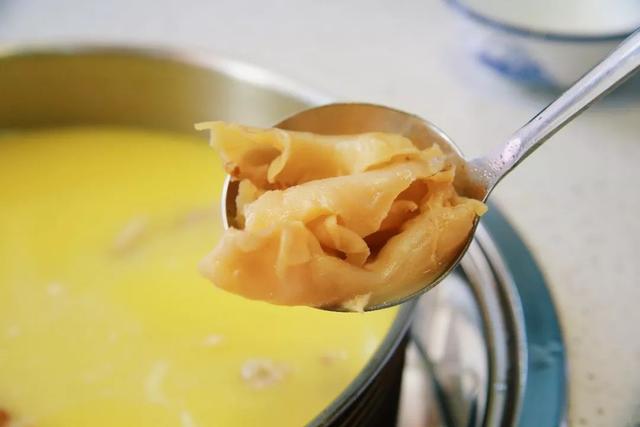 花胶墨鱼猪肚汤 2026年花胶墨鱼汤的做法大全