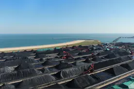 取暖煤一吨2、3千块钱？领取补贴后可以减轻取暖成本图片