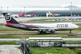 揭秘顺丰速运发家史：崛起于卑微，受挫于跨界图片