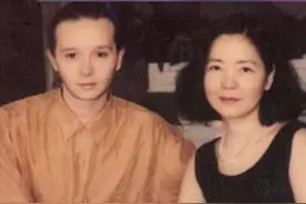 邓丽君离奇病逝，当年的泰国酒店，各种巧合促成了歌后陨落图片