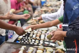 克价1毛到10万，和田玉料子涨了，钱好赚了，为什么反而关店不卖图片