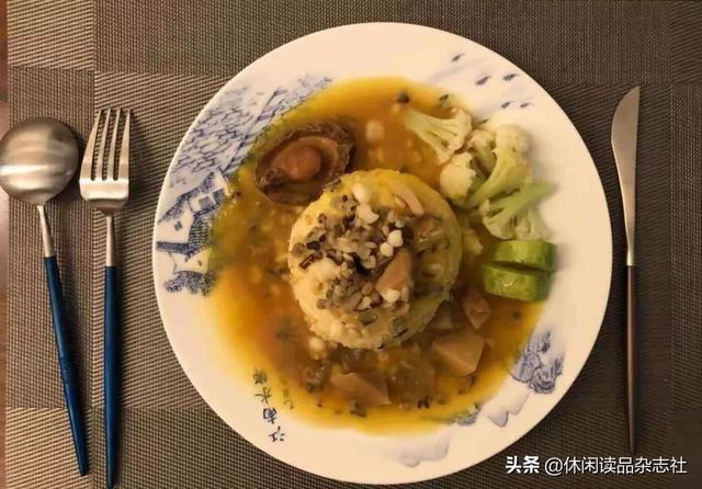 鲍鱼鱼翅花胶汤 鲍鱼鱼翅花胶汤图片