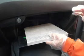 汽车空调滤芯多久换一次？老司机建议你，到了这个节点就换图片