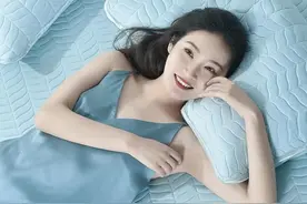 1秒降5℃的乳胶凉席！凉而不冰，抑菌又驱蚊，给你5星级睡眠体验图片