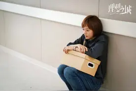 如果有一天，你爱的人不爱你了，明白了这个道理，你就赢了图片