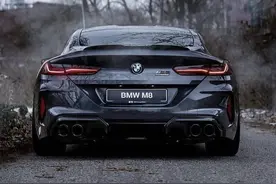 花一样的钱，你会买奥迪、宝马还是奔驰？图片