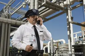 好奇，为什么手机还是替代不了对讲机？图片