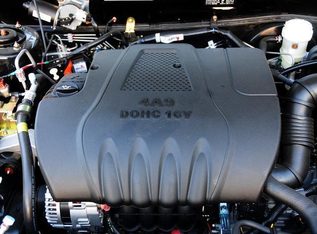 2万买台二手车，搭载明星发动机，双独立悬架，还是改装界的宠儿