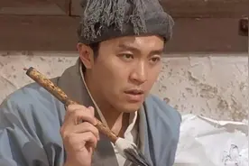 竹本无心奈何节外生枝，唐伯虎念及悲惨遭遇，对出令人垂泪的下联图片