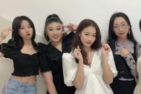 00后非遗创作者崭露头角，上戏女生在宿舍唱京剧戏腔抖音获赞破2000万图片