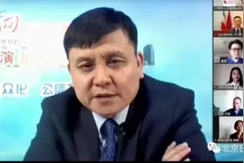 工资收入家庭信息遭曝光？喜欢张文宏，请别用八卦的方式图片