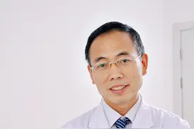 郑州王先生双侧肾结石疼痛难忍，孙强教授应用微创手术一招缓解图片