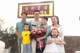 许敏传出负面消息，被曝曾多次筹集捐款用以买房，哥哥出面澄清图片