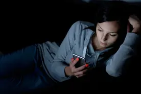 晚上12点睡觉，到底算不算熬夜？关于熬夜，可能很多人有所误解图片