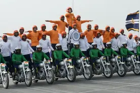 印军真的骑摩托到喀喇昆仑山口！出奇制胜，机动能力真的不一定差图片