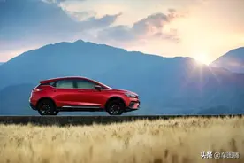 试驾吉利帝豪S：配置全面科技化，1.4T动力是亮点图片