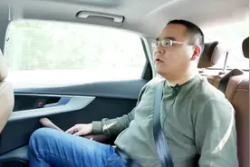 新款奥迪A4L在高速公路上，前后排驾驶感受以及静音效果如何视频封面