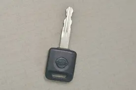 备用钥匙“藏”这里，出门再也不怕忘带钥匙，看完抓紧告知家人视频封面