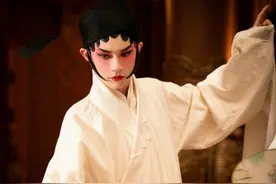 戏一旦开腔，便得唱完才行图片