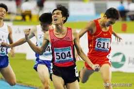 1分49秒55！20岁田径新星打破800米全国纪录 未来可期图片