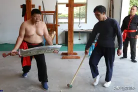 河南发现神秘武术村，村名与曹操有关，如今仍有100多位村民习武图片