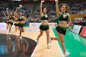 NBA拉拉队有这么多奇葩规定？图片