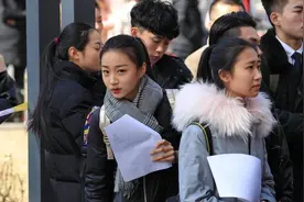 深圳大学，1042人申请转专业？人数最多的是这两类专业图片
