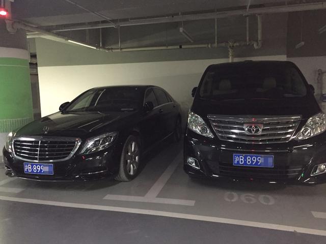 领事馆的车，从1号到5号，最贵的100万，便宜的20万