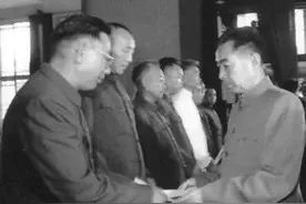 造出我国第一辆坦克，在授衔仪式前主动降衔，为国奉献自己的一生图片