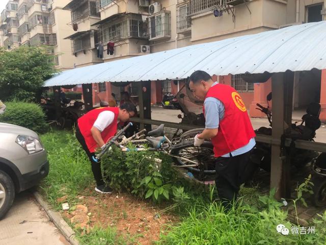 让“僵尸车”不再“霸道”,各街道这样做...