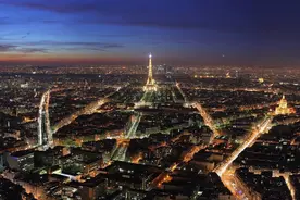 法国面积是广东省的3.7倍，人口是广东省58%，经济呢？图片