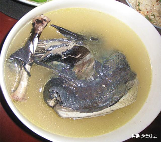 花胶桂圆花旗参乌鸡汤 2026年花胶花旗参乌鸡汤的功效